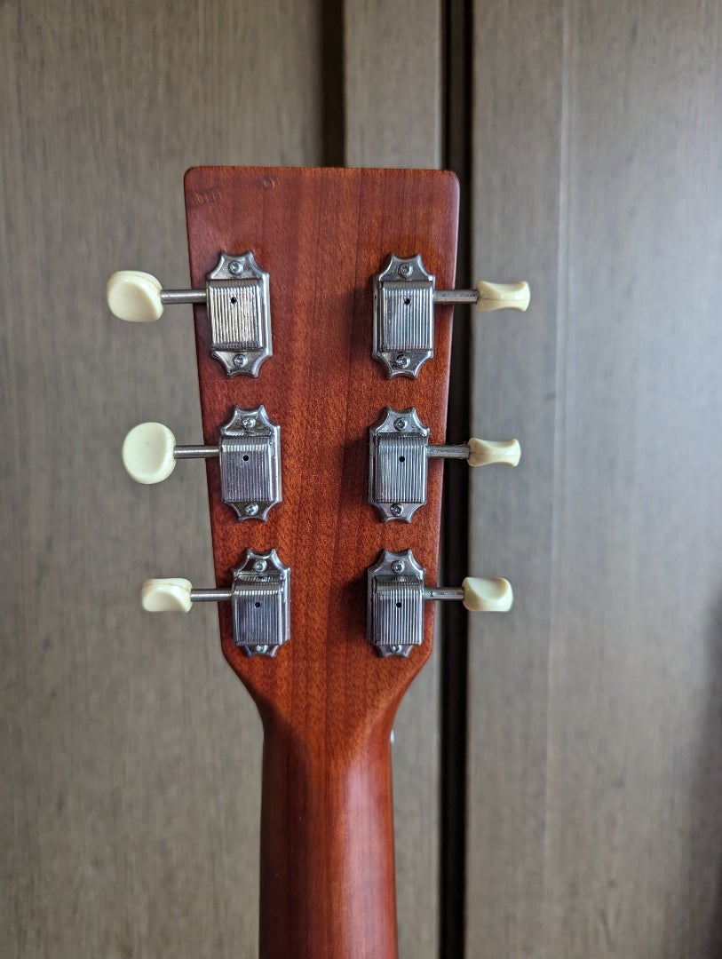 Stafford SF-0015S トップ単板 | ゆずマンのギター説明ブログ