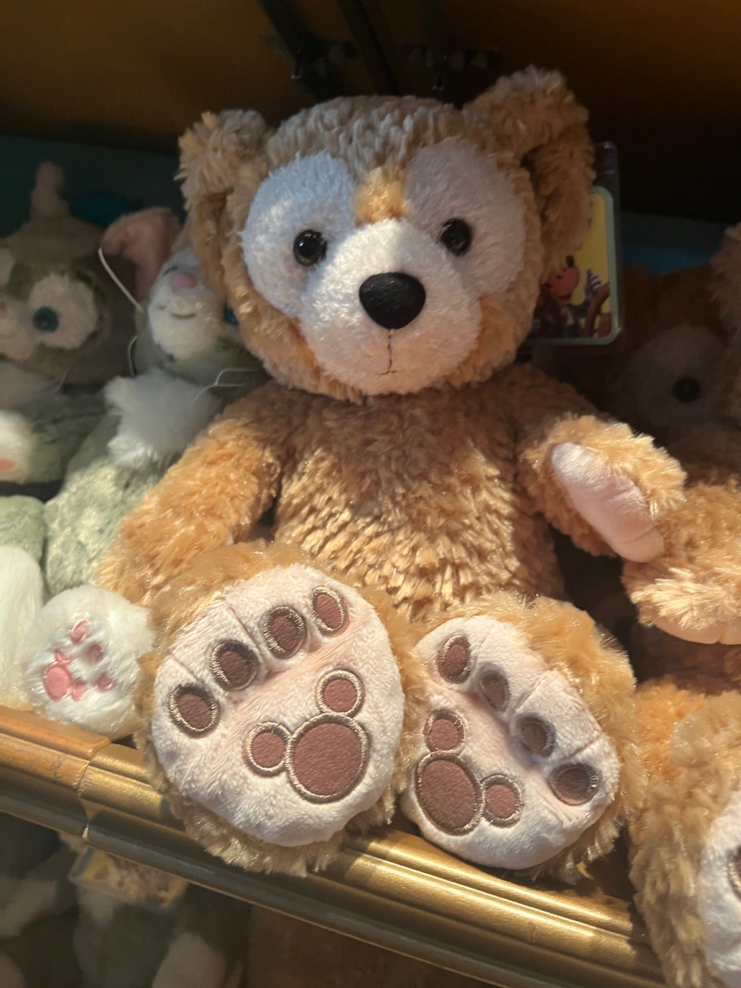 ダッフィーたちのぬいぐるみ、衝撃の価格差！！可愛い子探しの旅へ