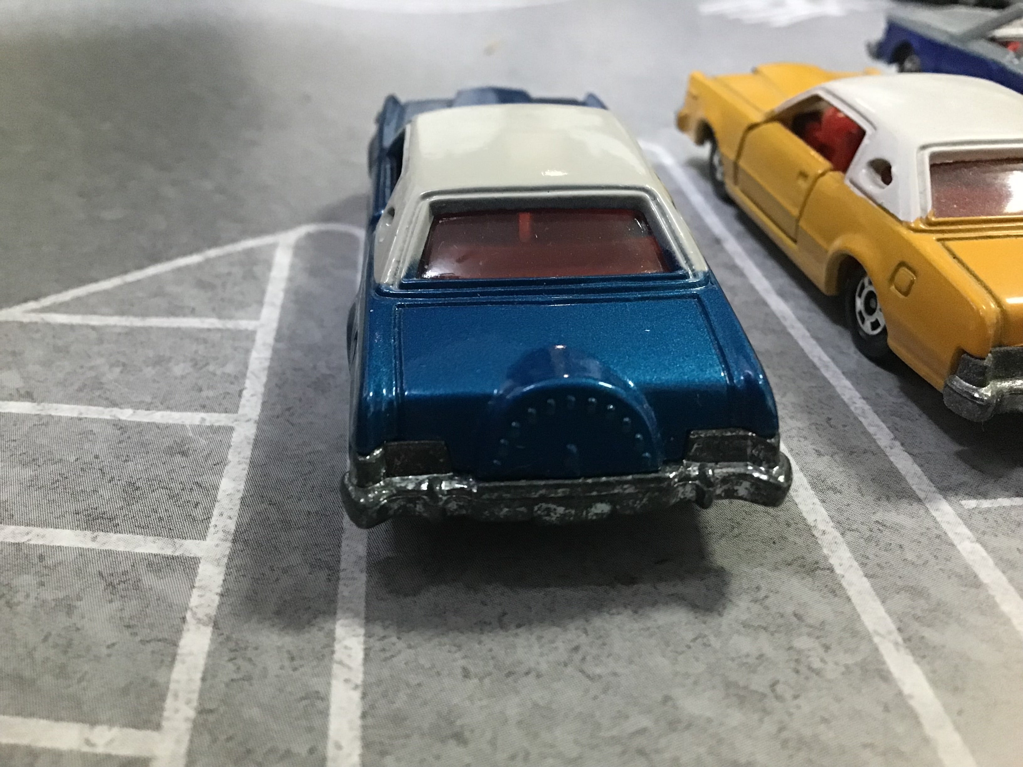 青箱トミカF4-1日本製リンカーン・コンチネンタルマークⅣ | やなしゃ