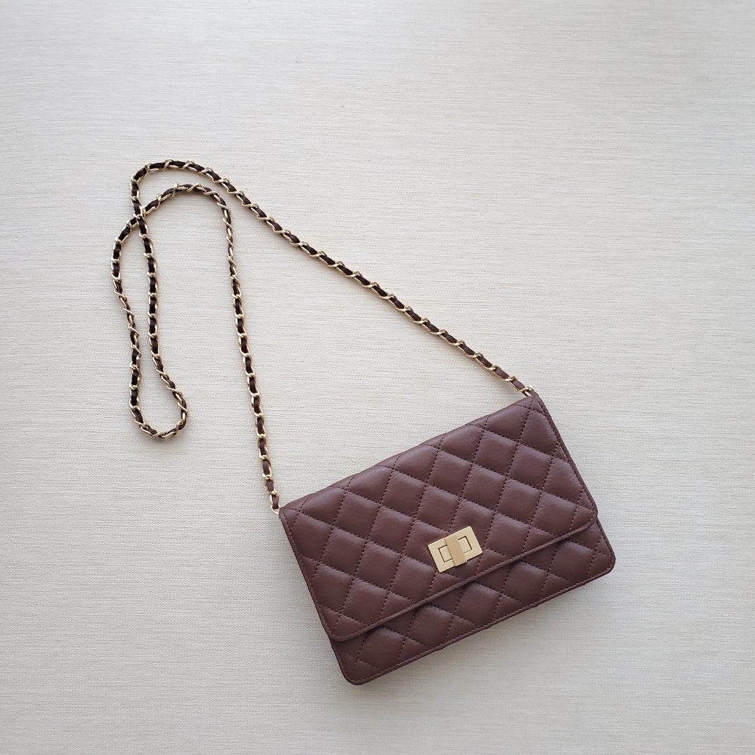 CHANEL キルティングバッグとポーチセット まるでCHANEL気分な