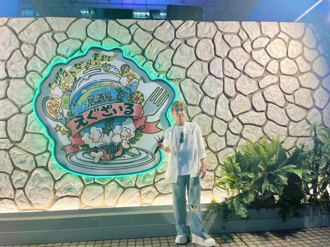 三代目 kingdom ガチャ レア クッション 岩田剛典 岩田剛典クッション