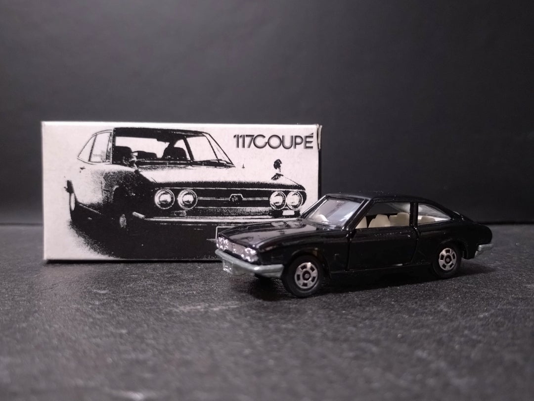 トミカ トミカ黒箱 No.10 いすゞ117クーペ1800XE (小田急特注) 黒箱