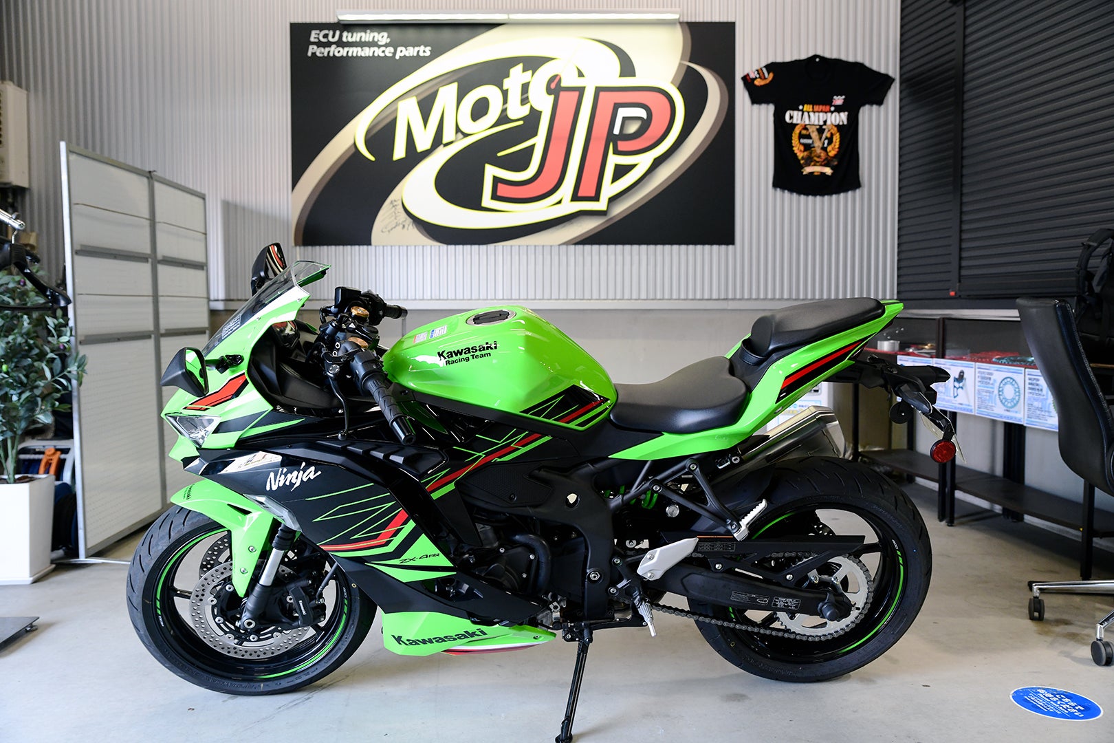 開発】KAWASAKI ZX-4Rシリーズ - Part.1 - | MotoJPのブログ♪