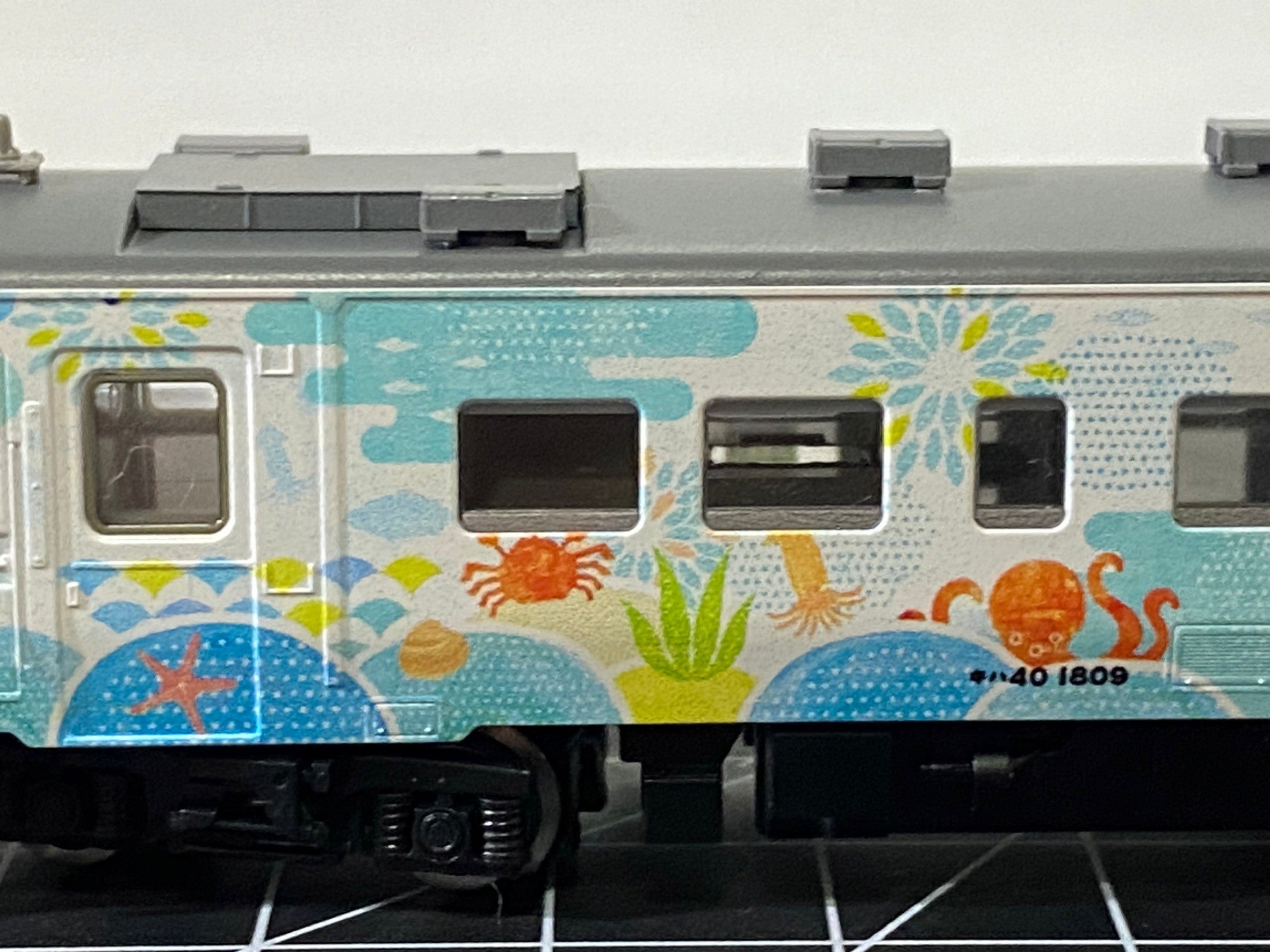 TOMIX キハ40系1700番台 道南海の恵み・道央花の恵み 入線 | d58d17の