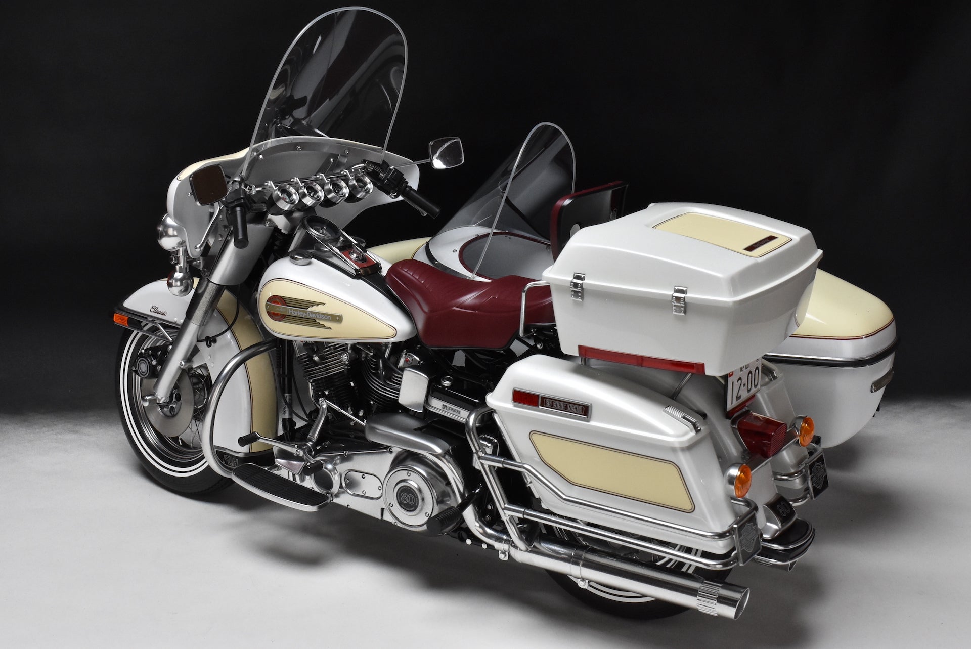 ハーレーダビッドソン FLH クラシック サイドカー 1/6 タミヤ プラモ