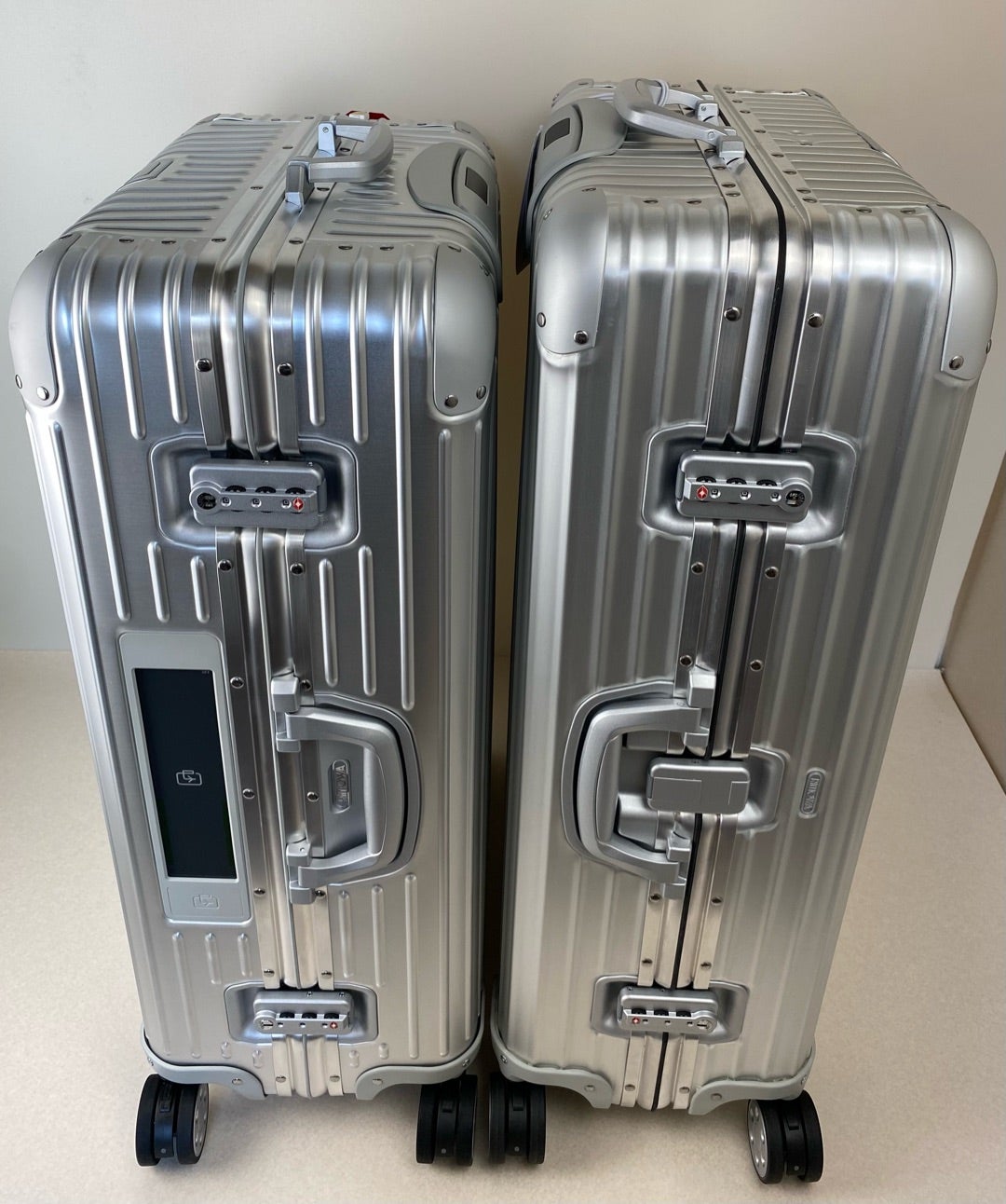 アルミスーツケース 70サイズ（XL）vs73サイズ（XL＋）比較してみまし