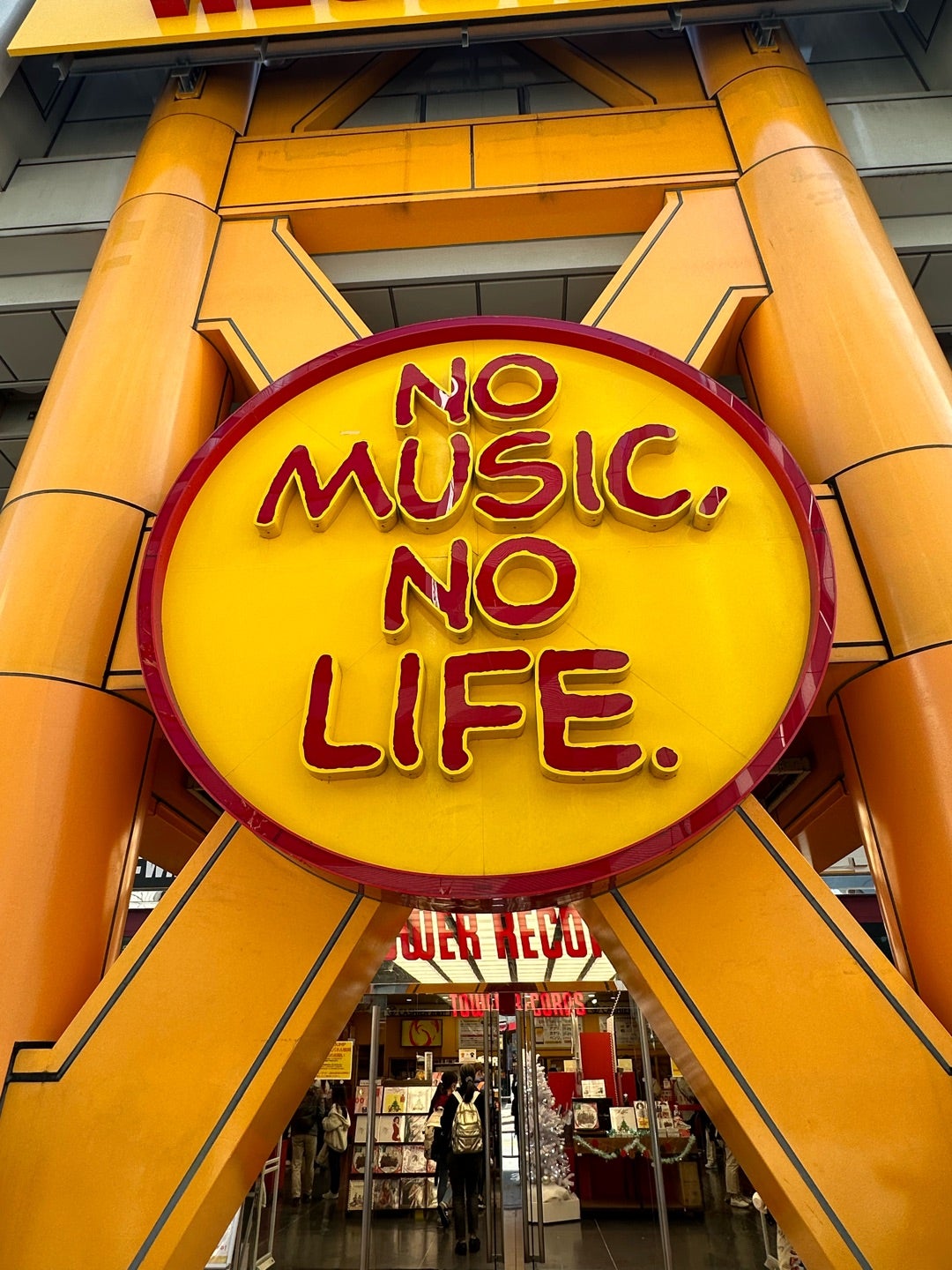 Hi-Fi Un!corn ハパユ ヒョンユル サイン入りチェキ タワレコ 新宿