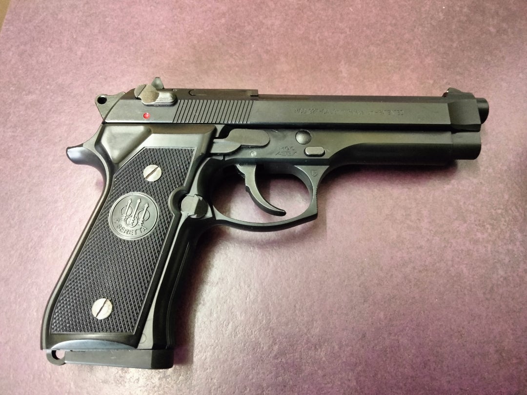 MGC Beretta Model 92F 固定スライド(H W) MGC Beretta Model 92F 固定