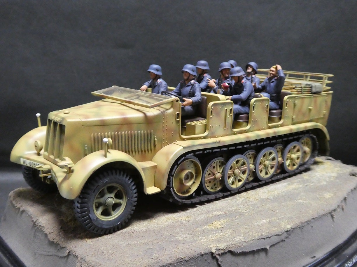 タミヤ 1/35 ドイツ8トンハーフトラックSd.Kfz.7 出品 | tai-fighterの
