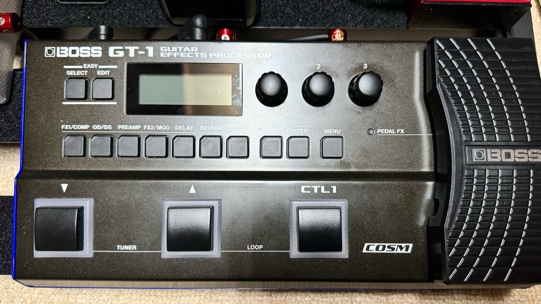 BOSS GT-1 、ケース、箱、保証書、説明書、ACアダプター付き 【公式通販】