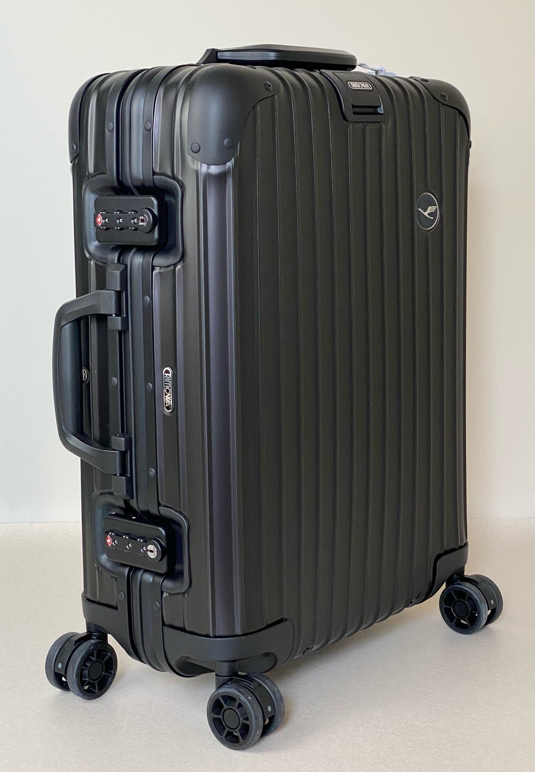 アルミプレミアムコレクション】トパーズ ステルス 32L 4輪 [1740878