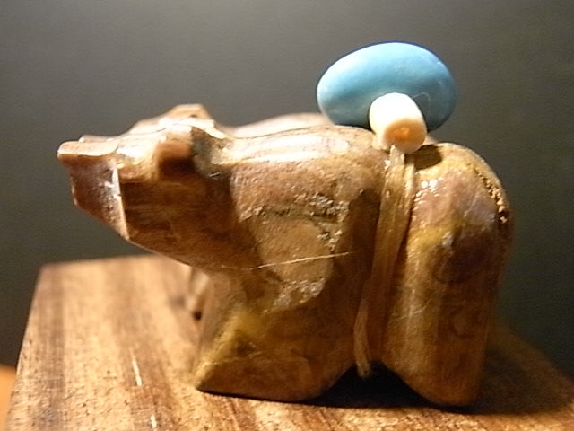 フェティッシュ ネックレス 熊 ズニ族 インディアンジュエリー