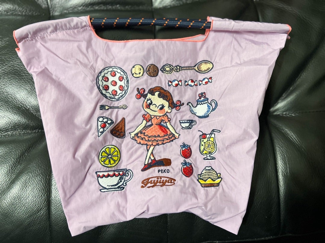 Ball & Chain 不二家 コラボ 新品 ボールアンドチェーン 不二家 ペコ