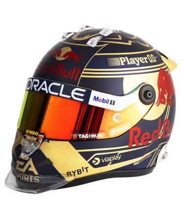 1/2 ヘルメット 2023 M.フェルスタッペン Wチャンピオン3連覇仕様 1/2