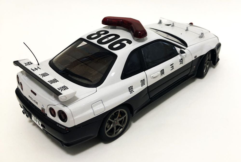 1/18 オートアート 日産 スカイライン GT-R R33 ホワイト 1/18 オート