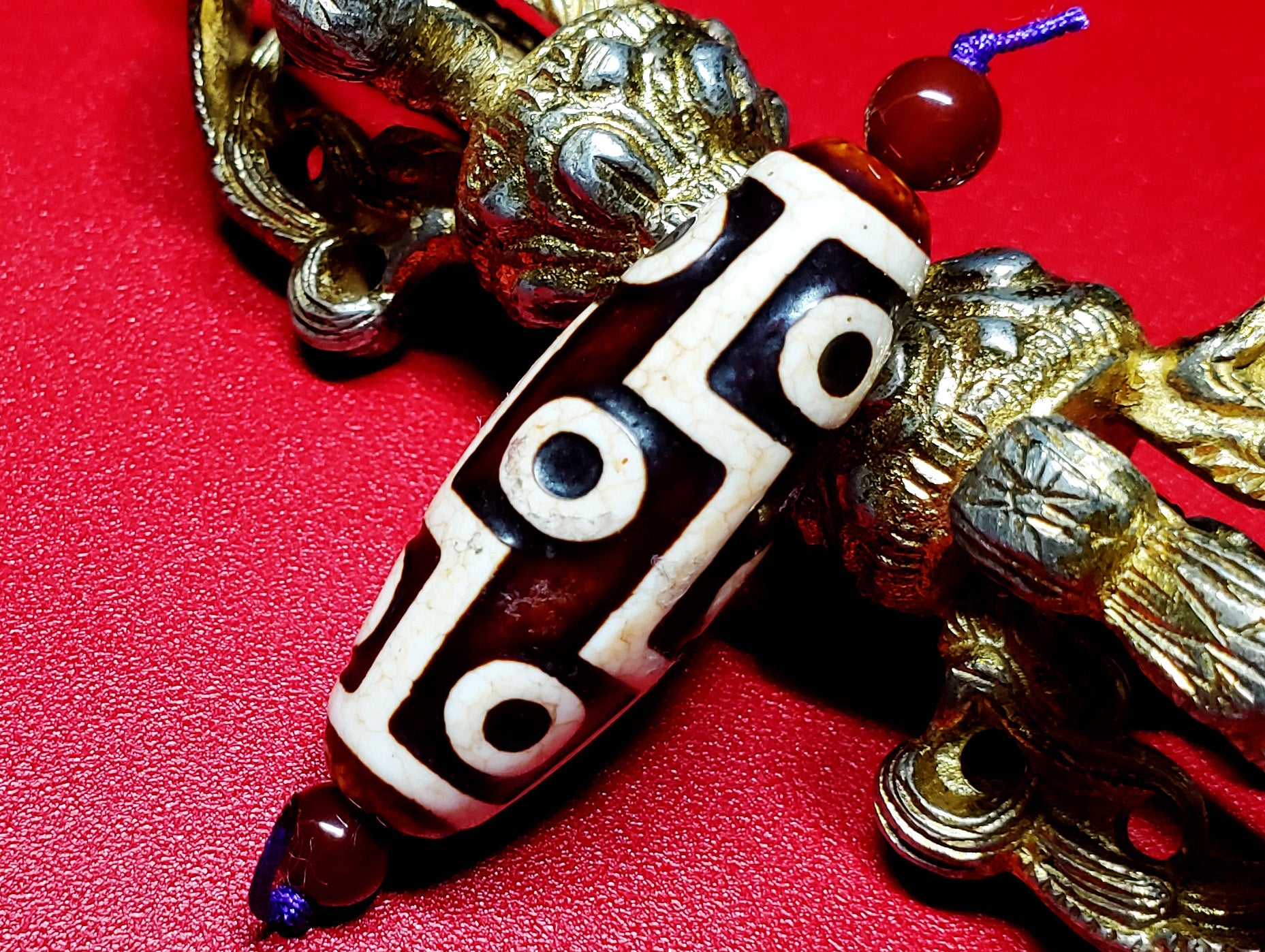 三眼天珠 老天珠 チベット天珠／送料込 匿名発送／チベット 天珠