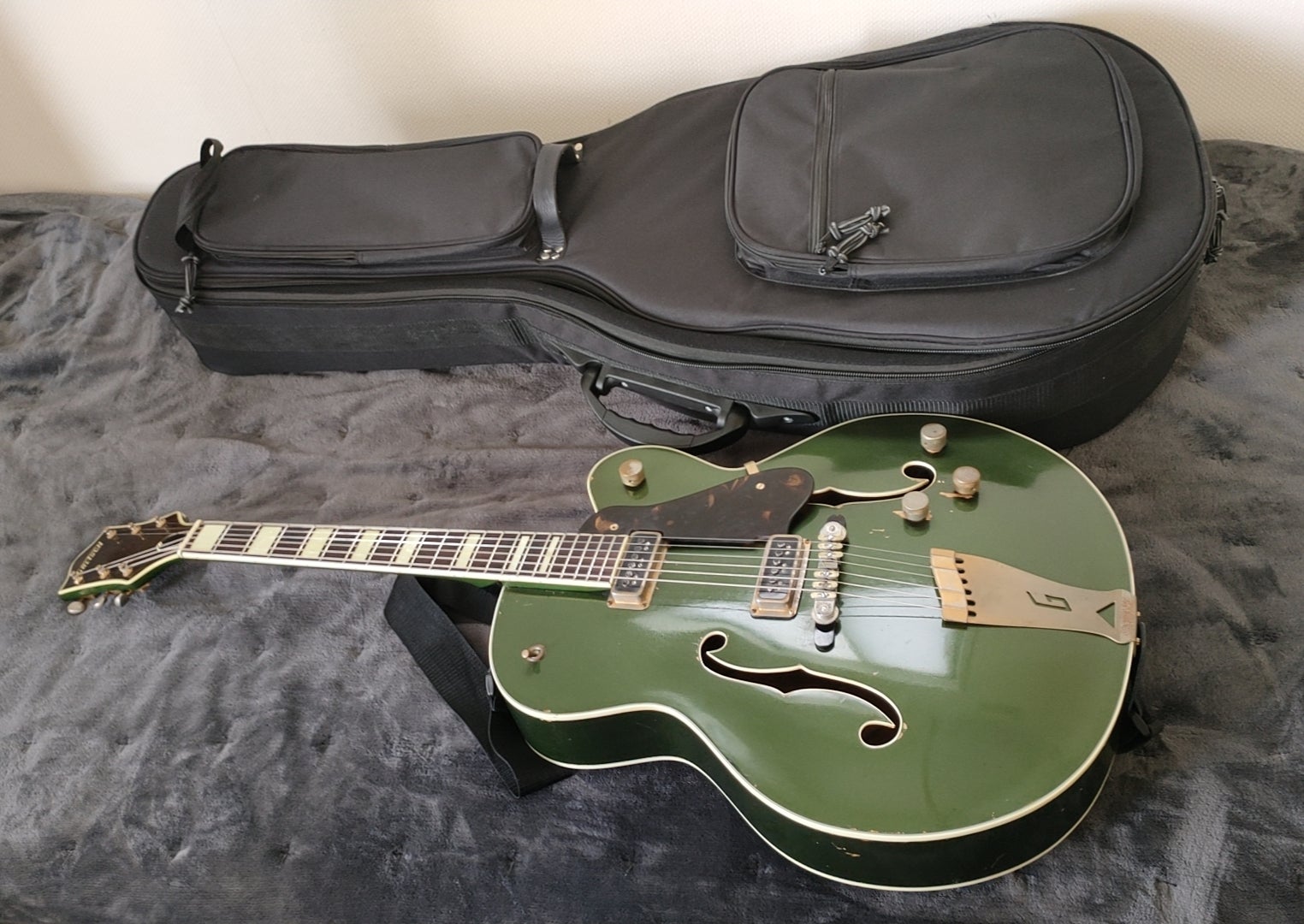 グレッチ、フルアコのセミハードケース(キクタニ) | いきすぎたDIY