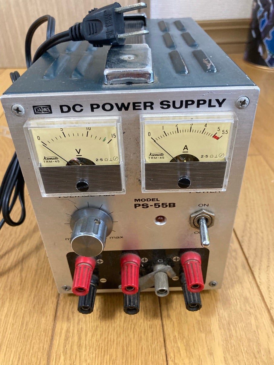 ジャンク DAIWA 安定化電源 DC POWER SUPPLY LM-30A 通電確認のみ 本体