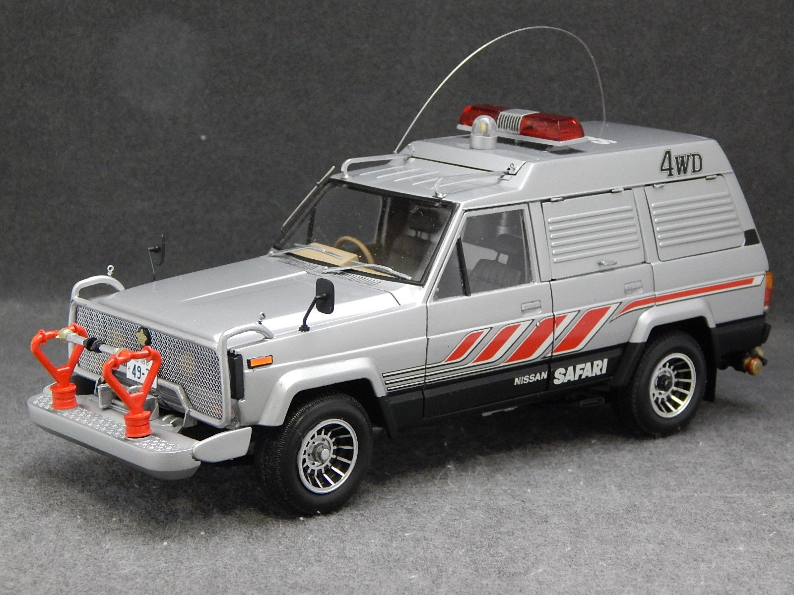 西部警察 サファリ | page!のカーモデルガレージ