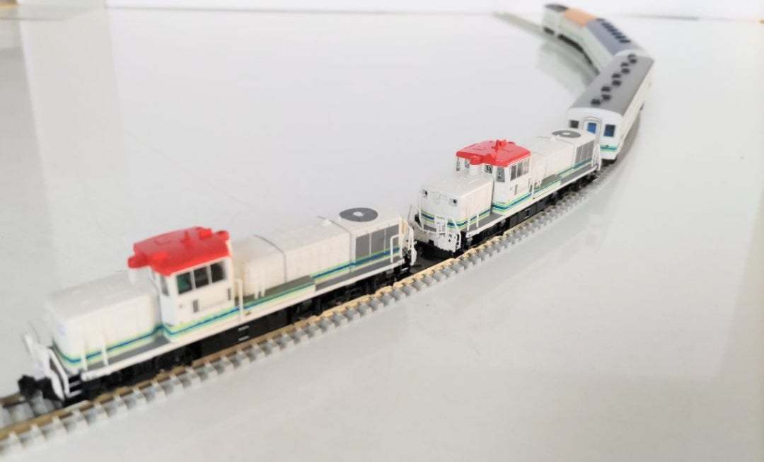 マイクロエース A1480 DE15-2516 50系「富良野・美瑛ノロッコ号」 入線