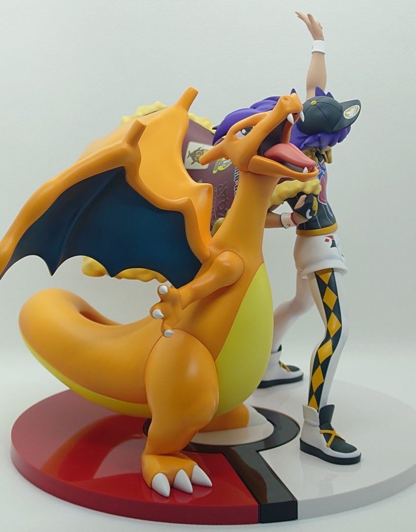 ポケモンセンターオリジナル フィギュア ダンデ & リザードン | ごめん