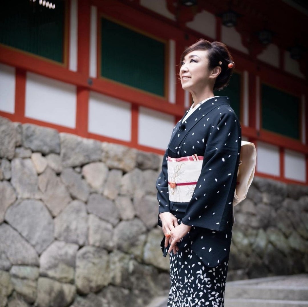 ユーミンさんのご実家、荒井呉服店の帯と着物 | days. ( Amebaブログ )