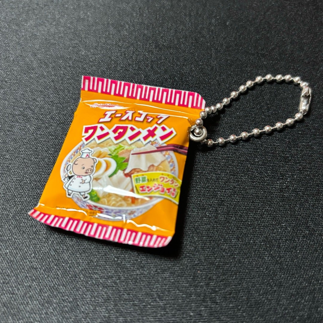 未開封】エースコック ミニチュア チャーム ガチャ 担担麺 ワンタン麺