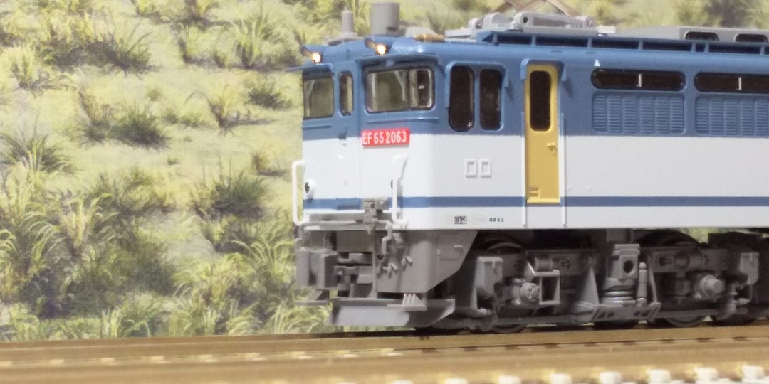KATO EF65 2000 JR貨物2次更新色 入線‼️ (品番3061-4) | oketa-mokei