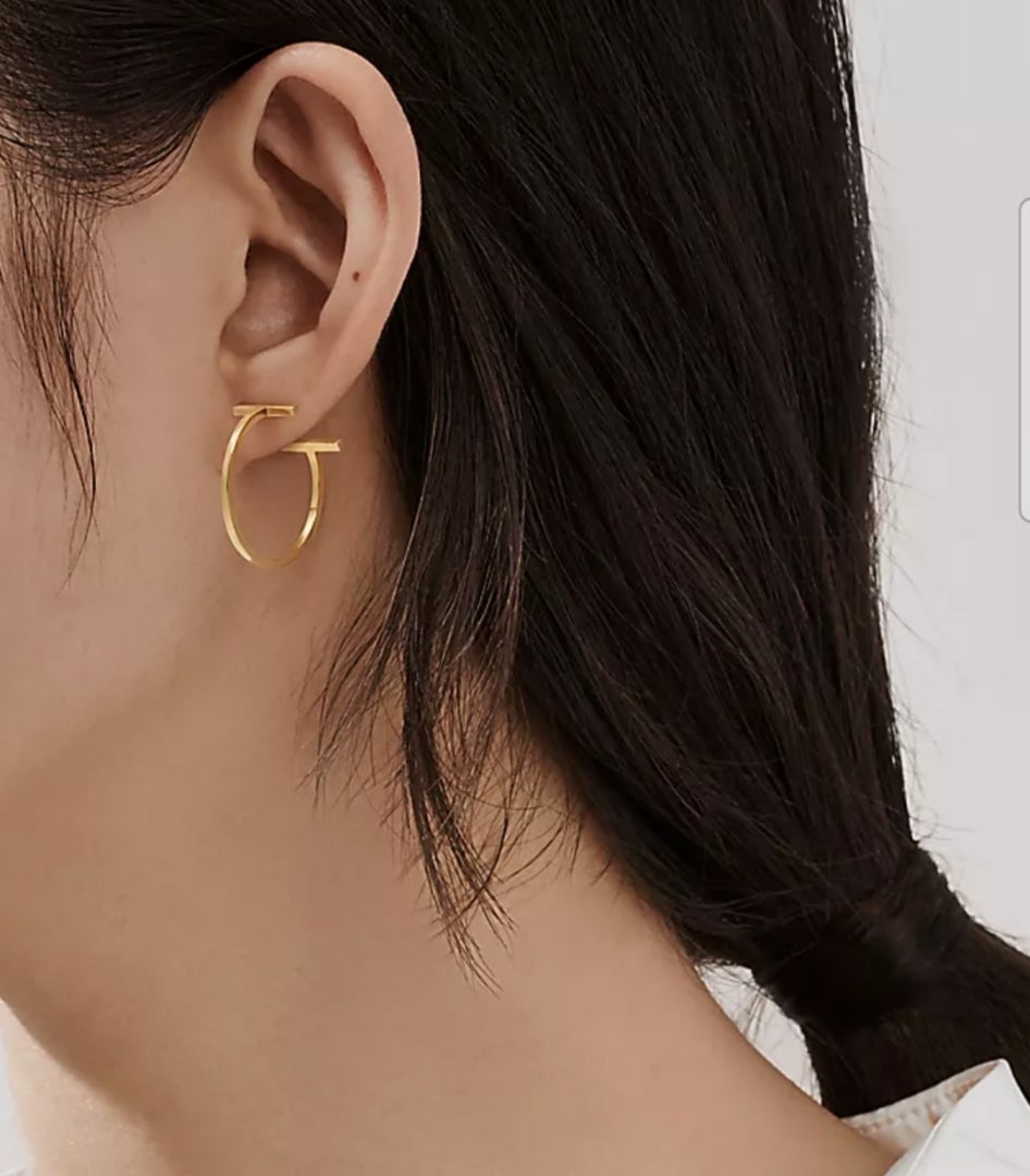 ティファニー Tフープピアス ティーワイヤーフープ ミディアム ローズ