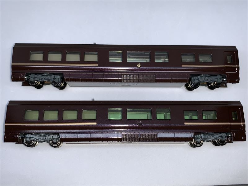 祝！KATO E655系 なごみ（和）+ 特別車両 + 特別車両（回送仕様） 入線