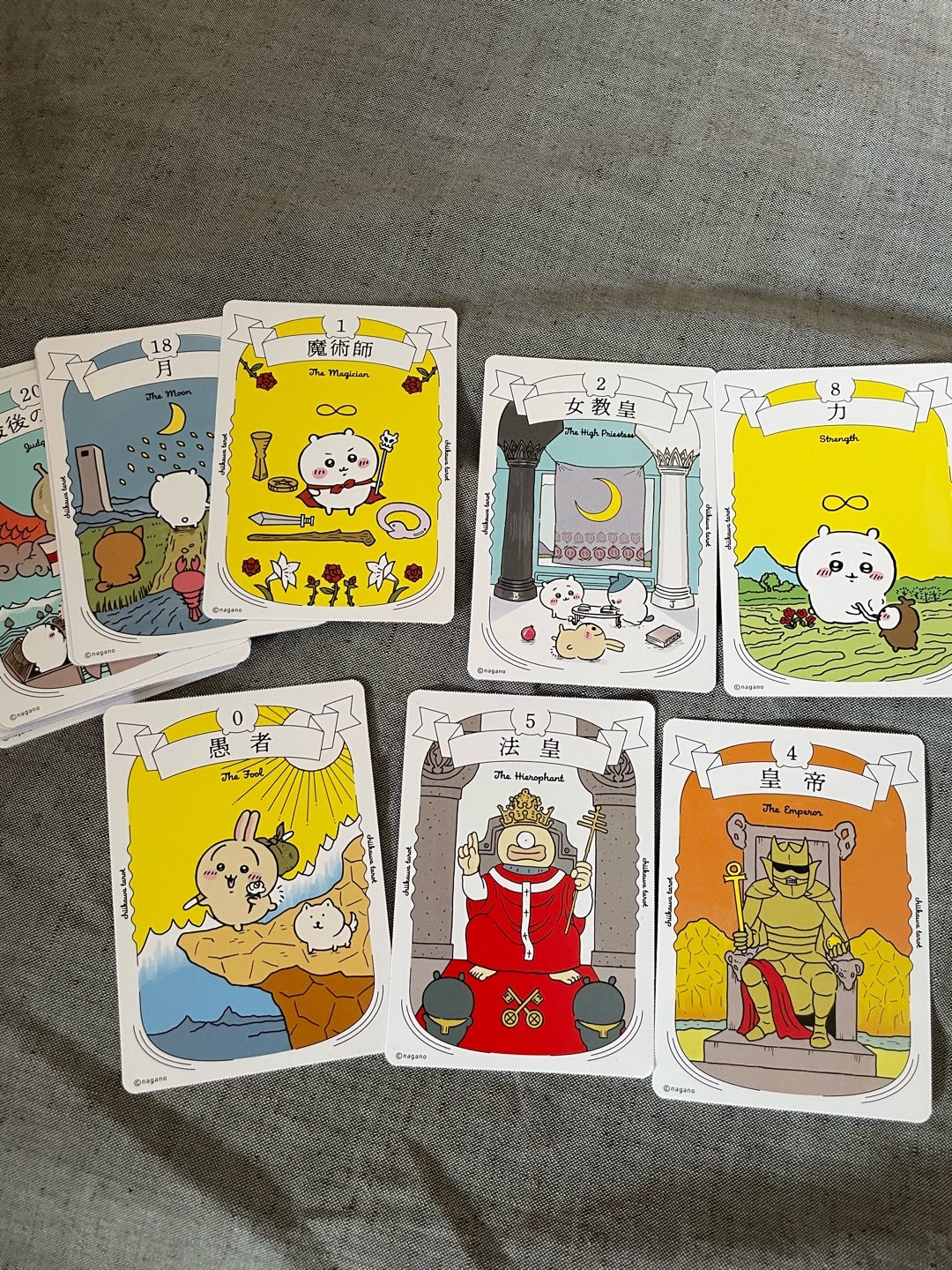 ちいかわタロット♡レビュー！タロット初心者ですが買って占ってみた