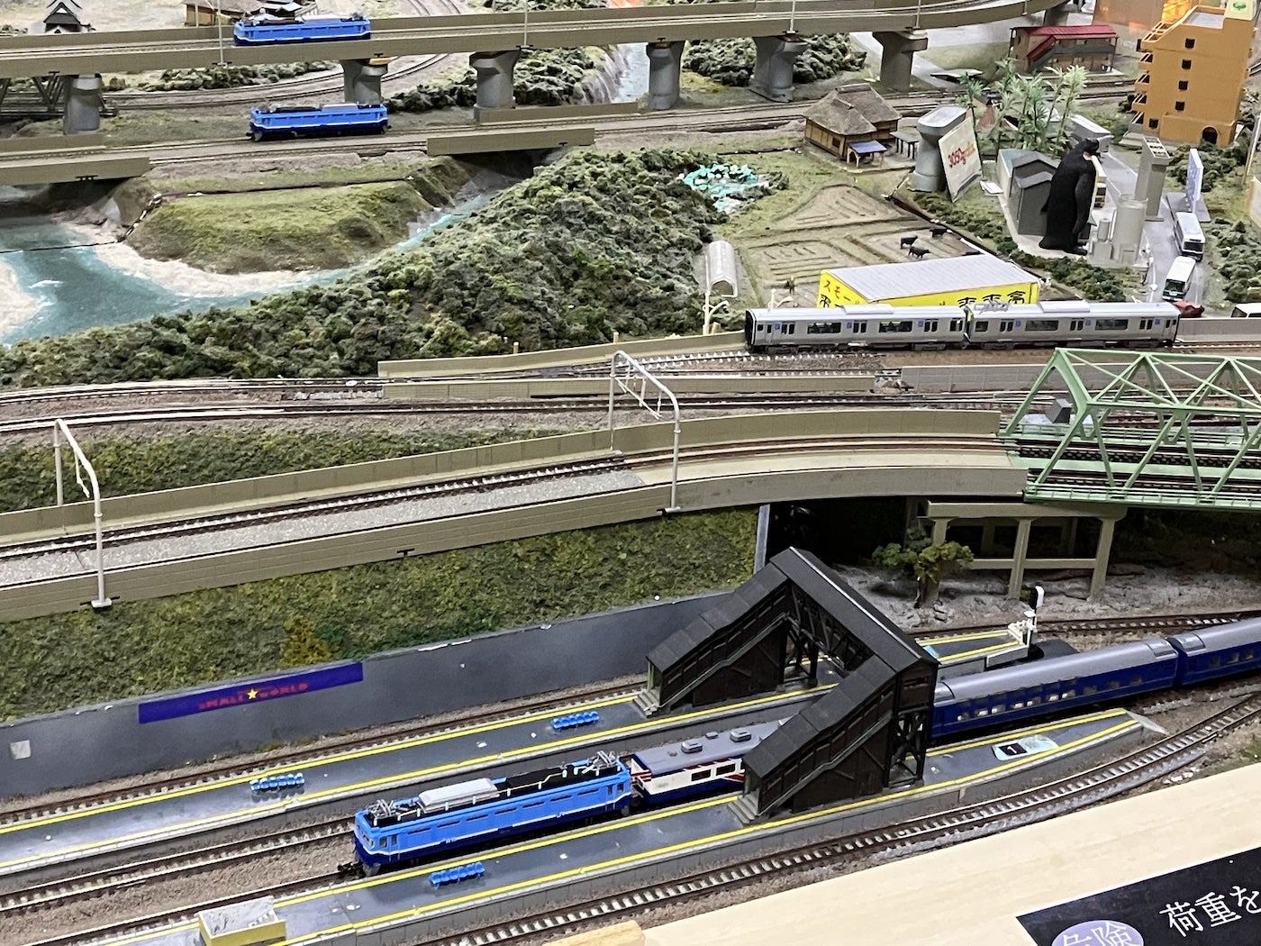 KATO 3066-S EF81 408 JR貨物試験塗装 | 金屋代かずおのお部屋