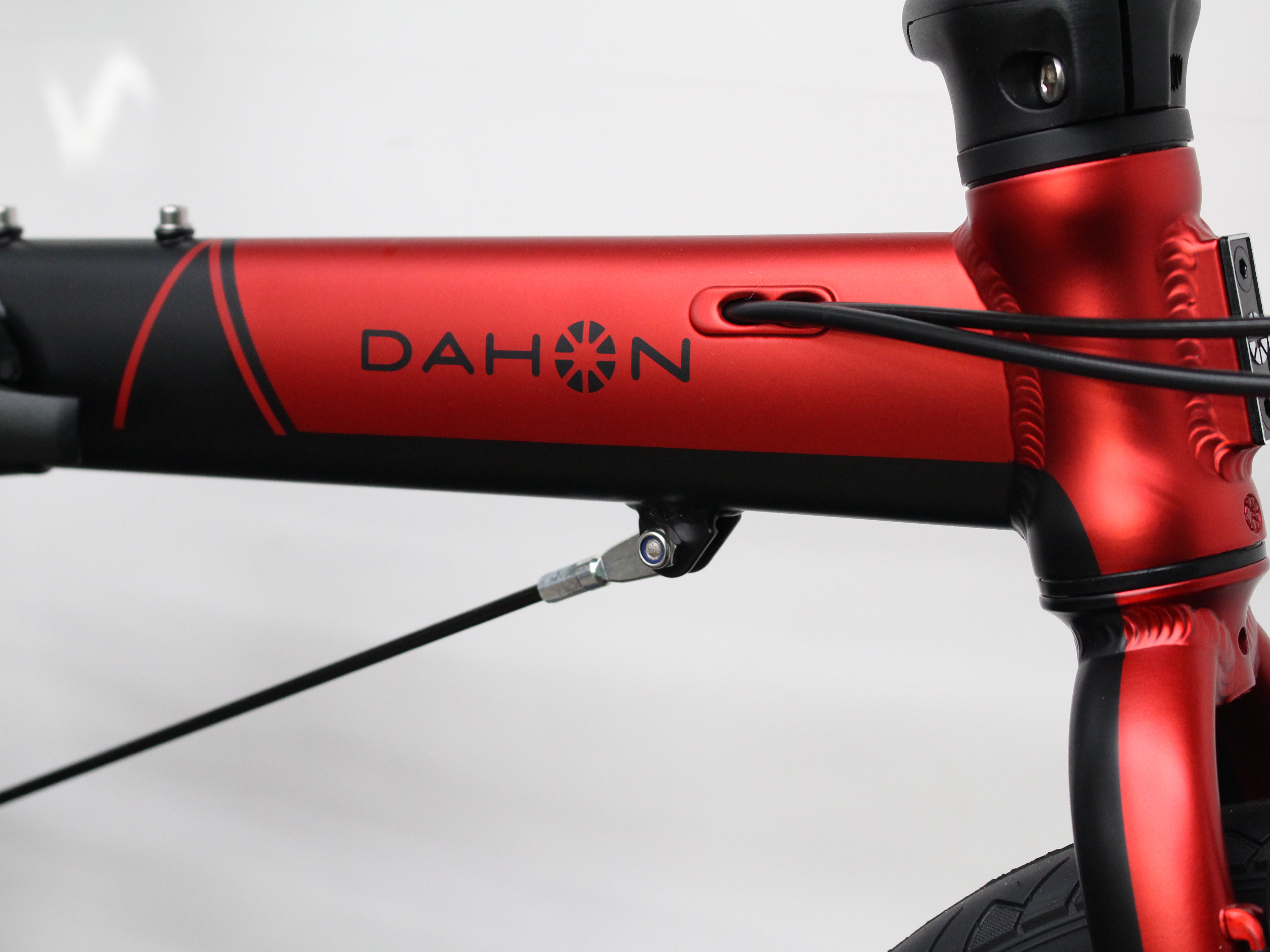 メタリックなNEWカラー登場！DAHON K9X | 伊丹のカンザキブログ