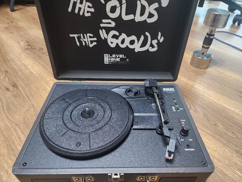 勝利の女神NIKKE レッドフッド LPプレイヤーセット 開封記 | hybooks