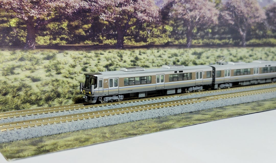 KATO 223系2000番台 8両編成セット 223系2000番台 新快速 8両セット 品番：10-1899 鉄道模型 KATO(カトー