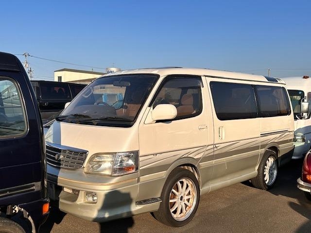 2001 Toyota Hiace Wagon KZH100G - Car Price $8,897