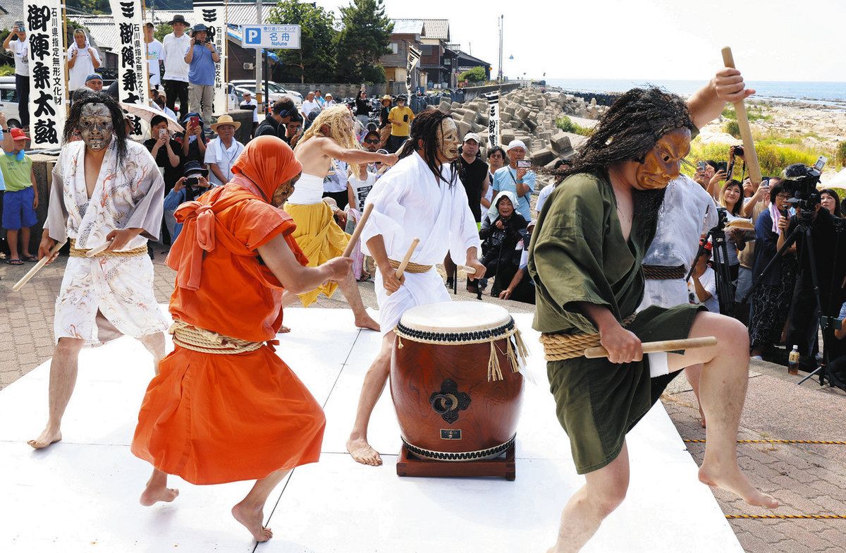 御陣乗太鼓保存会にサントリー賞 県庁で会見 「先輩たちのおかげ