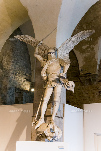 モンサンミッシェル修道院の大天使ミカエル像[10573001738]の写真