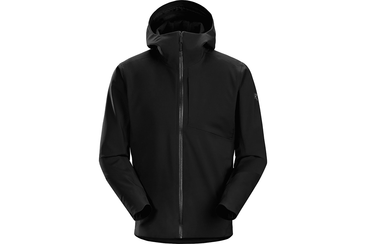 外はGORE-TEX、内はフリース！動きやすくて暖かいアークテリクスの新作