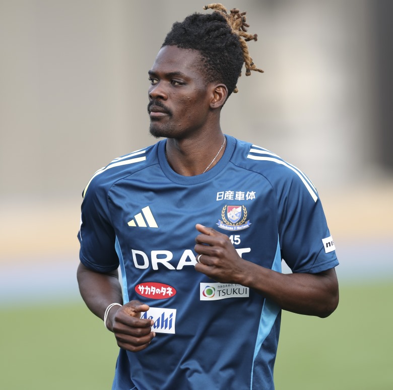 2025チームオフィシャルトレーニングウェア発売のお知らせ | ニュース