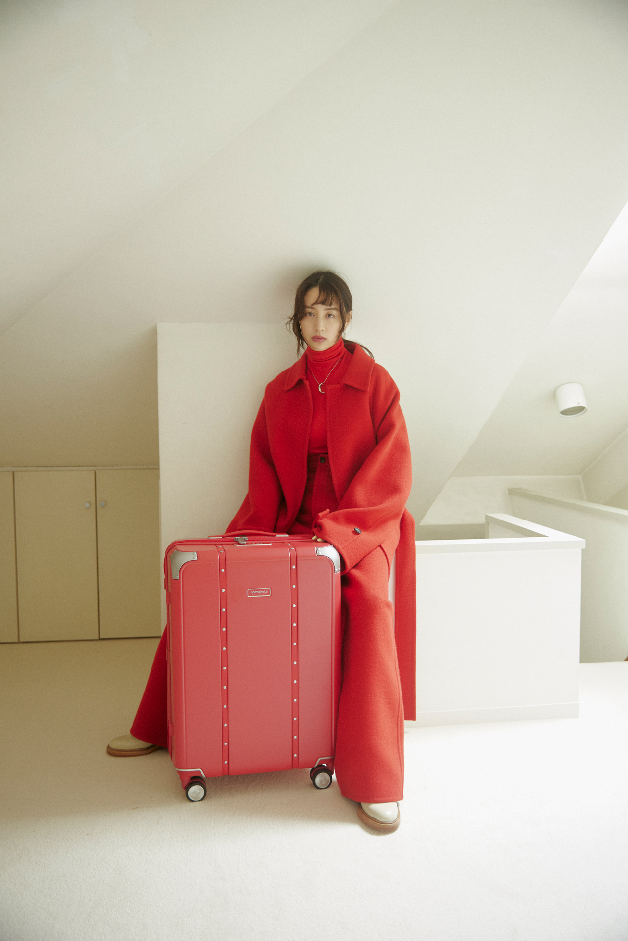 最高の相棒を求めて。山本美月が出合うサムソナイト・ブラックレーベル