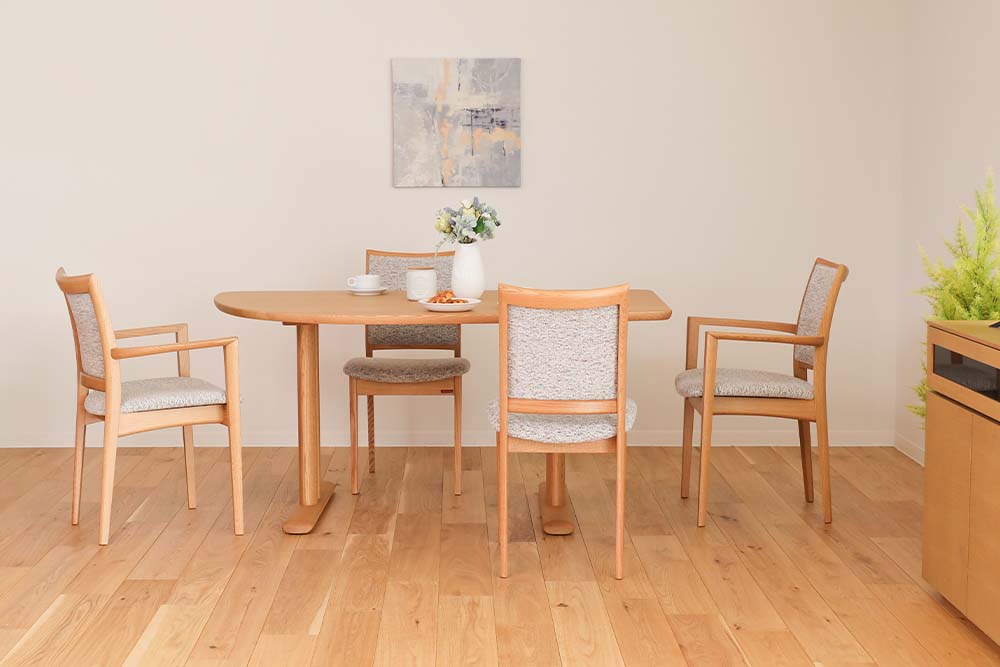 優和Ⅱ チェア | 【公式】飛騨の家具『株式会社シラカワ』