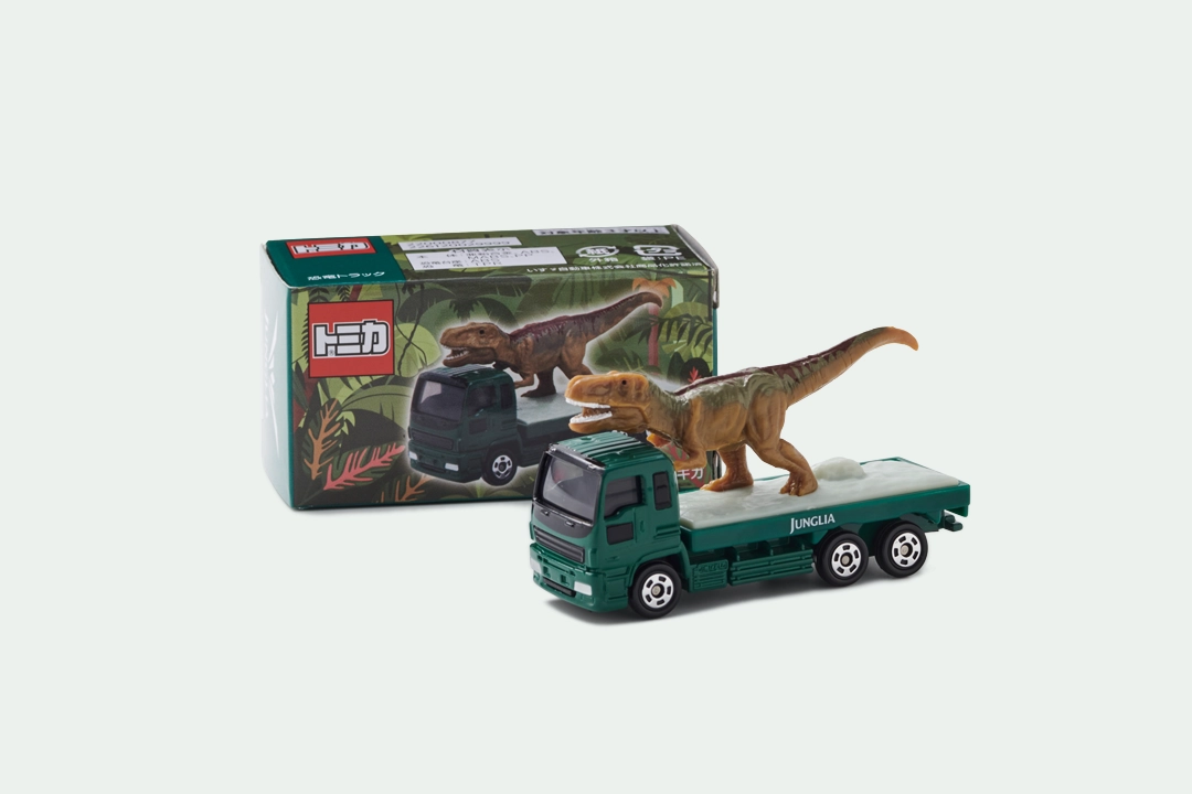 goods-tomica-dino-transport-