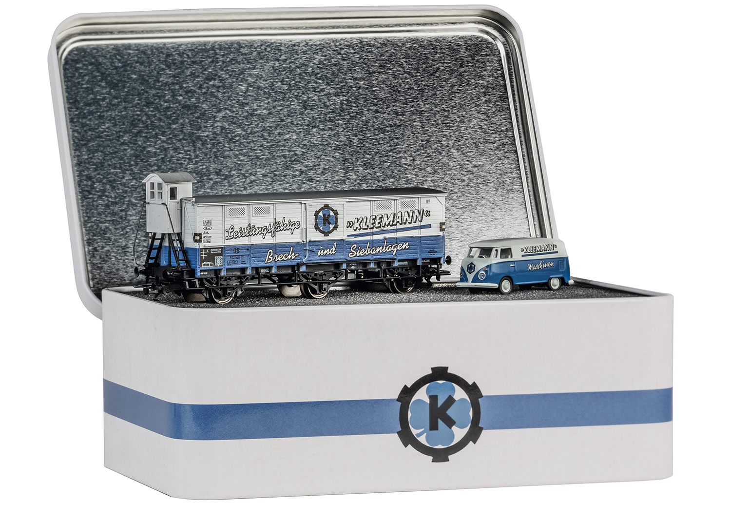 H0-Gauge Museum Car Set for 2026 | Maerklin US