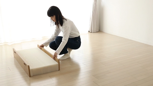 アコーディオン式ベッド 「HIVE MORE COMPACT」シングルサイズ 紙で作