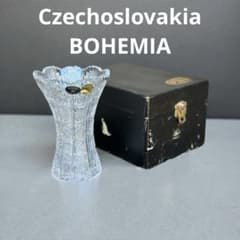ボヘミア カットガラス 花瓶 箱付 チェコ製 BOHEMIA - メルカリ