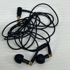 final F4100 有線イヤホン fa76 - メルカリ