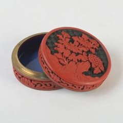 茶事具】大多尾重光造 桜材兜蒔絵丸香合 香合327 | Shop at Mercari