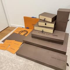 美品⭐︎ ルイヴィトン 服 長財布 携帯ケース 小物 空箱 保存袋 まとめ