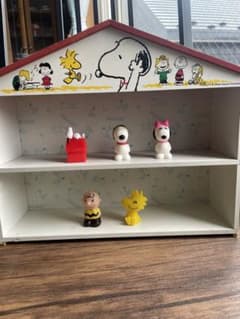 スヌーピー ハウス型の棚 - メルカリ